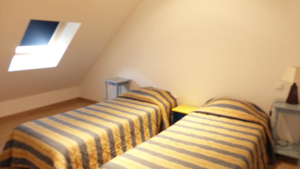 Gite Notre Dame Pontorson Zimmer foto